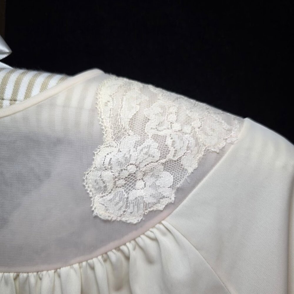 Vintage Shadowline Bed Jacket Pink Lace Trim Embroidered Pink Flowers M - Picture 9 of 12